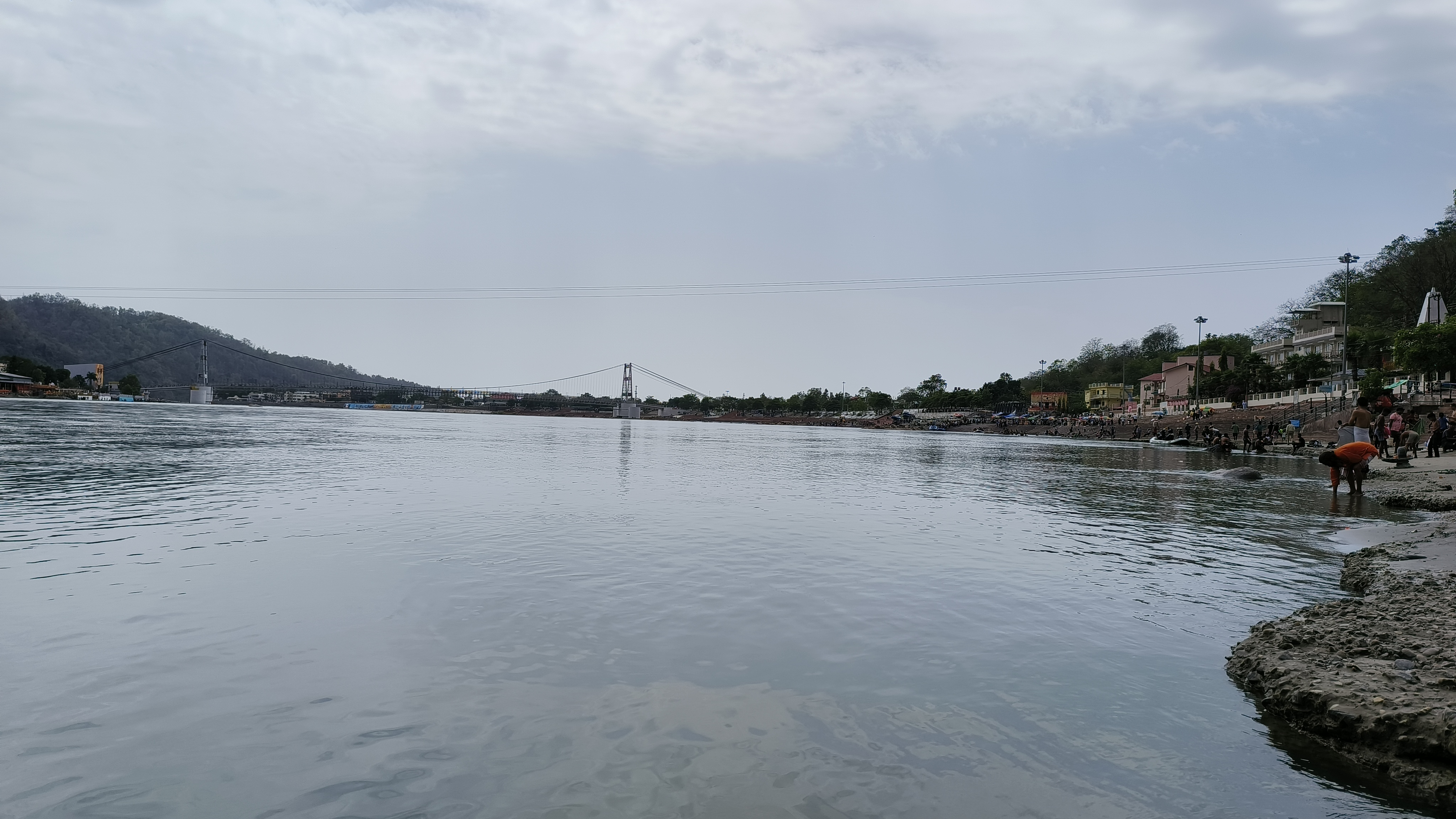 Lakshman Jhula: A Historic Suspension Bridge Offering Spiritual and Scenic Delights in Rishikesh