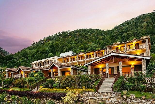 Sterling Corbett Review: Nature Retreat, Exceptional Service, Wildlife Safari | Jim Corbett