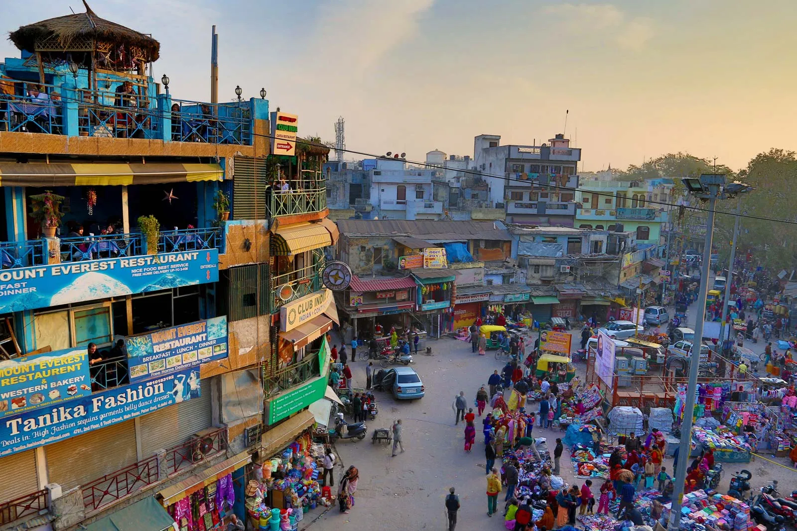 neighbourhood-Paharganj-New-Delhi-India