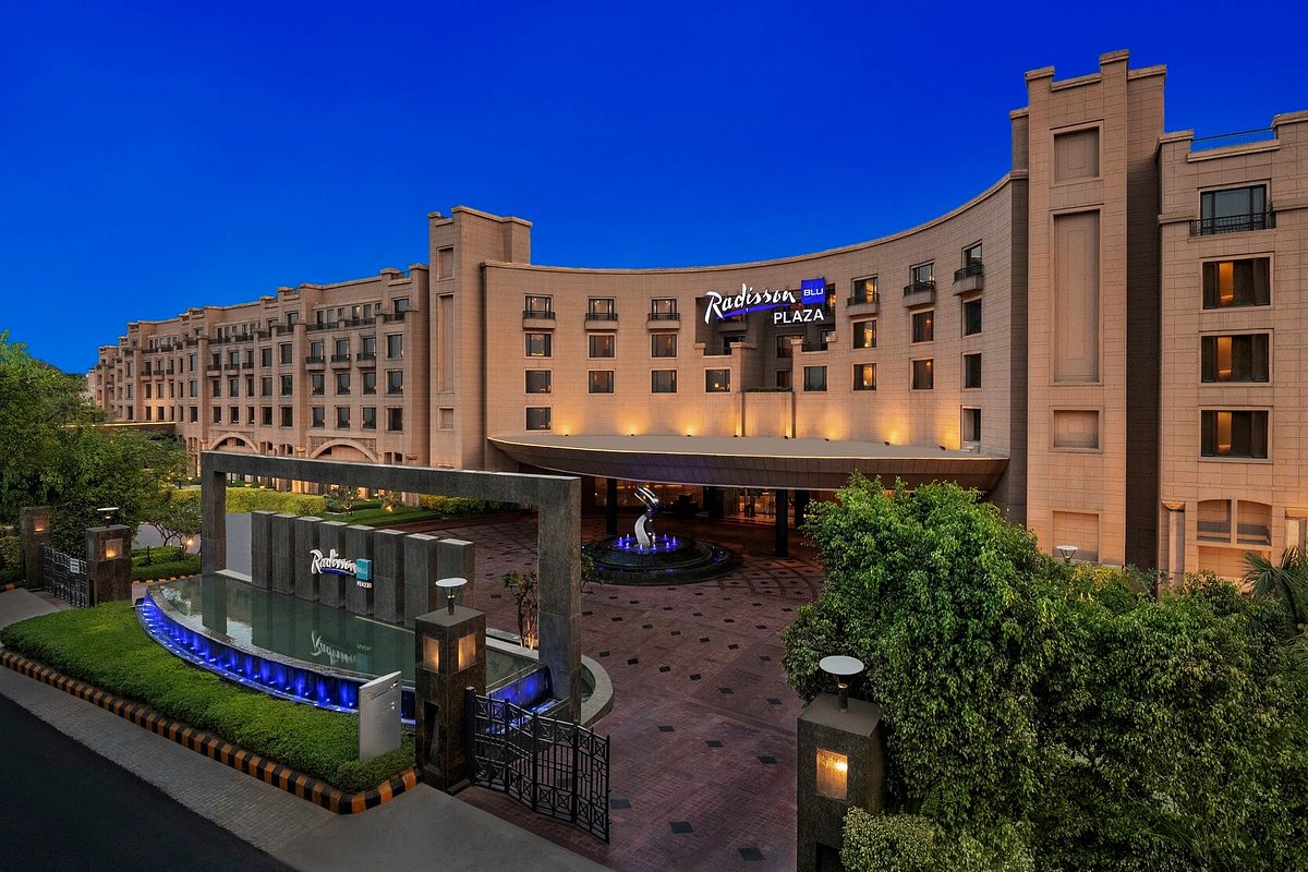 Radiant Stay at Radisson Blu Plaza Delhi Airport | Luxury Transit Hotel